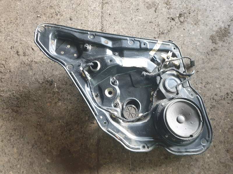 ELEVALUNAS TRASERO IZQUIERDO