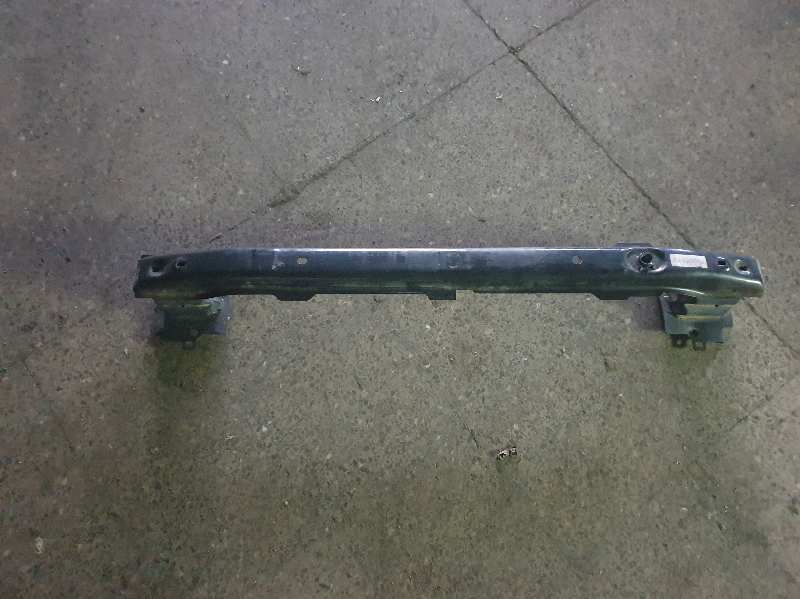 REFUERZO PARAGOLPES DELANTERO