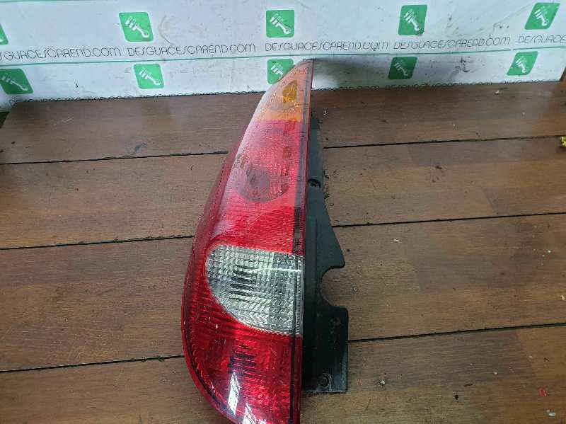 PILOTO TRASERO IZQUIERDO