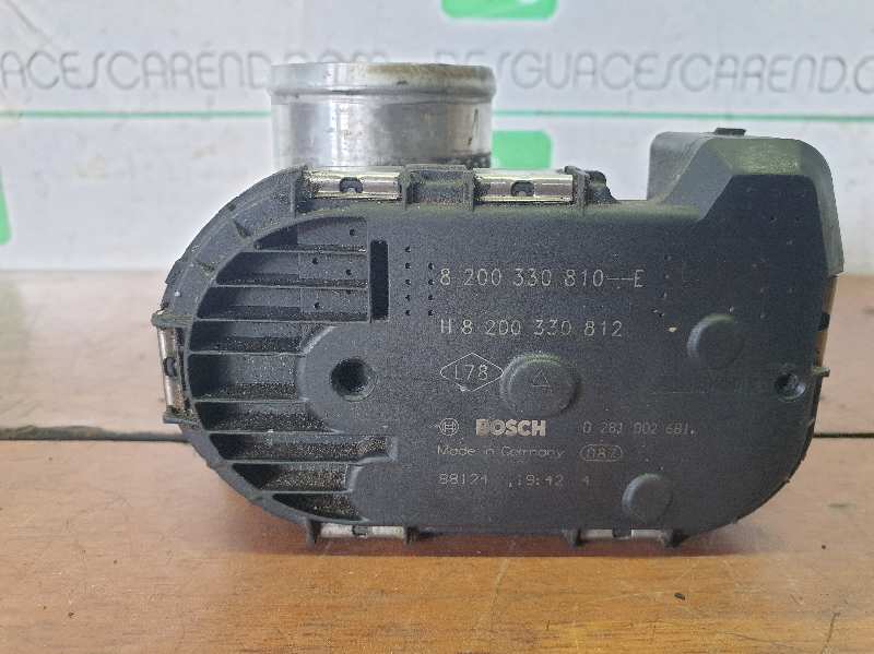 8200330810 CAJA MARIPOSA OPEL VIVARO