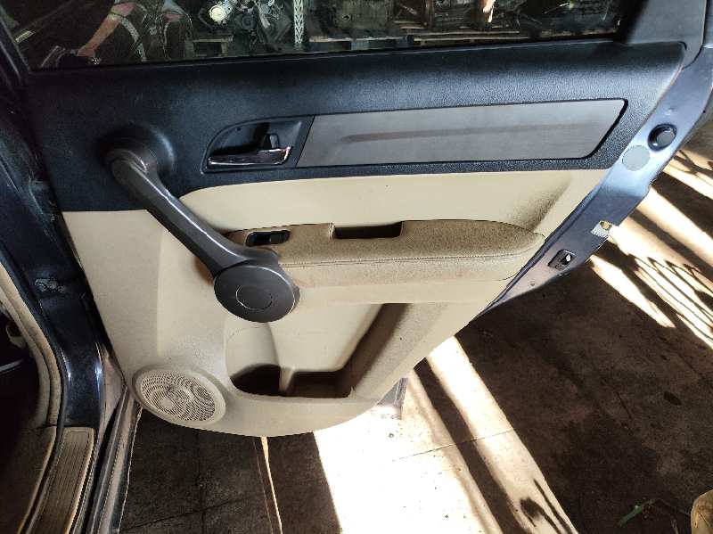 ELEVALUNAS TRASERO DERECHO