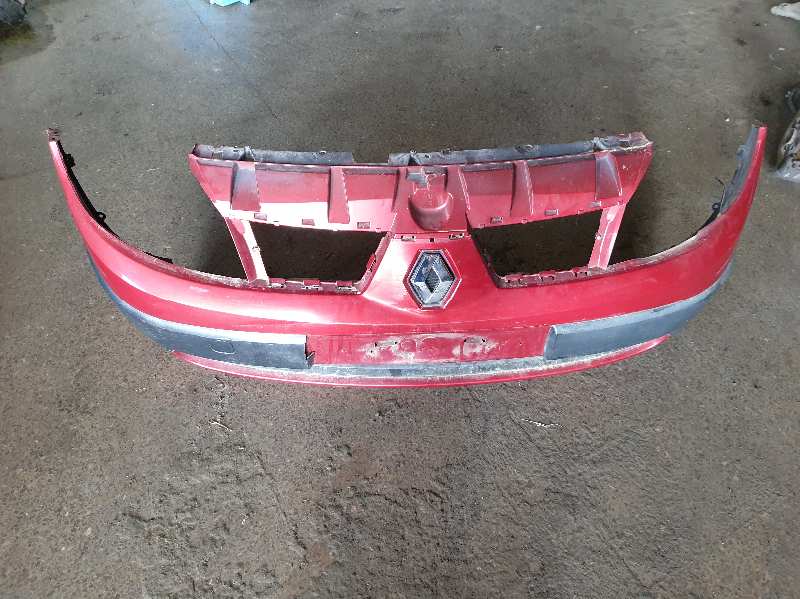 PARAGOLPES DELANTERO