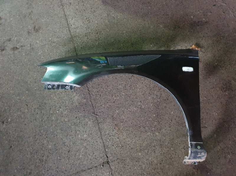 ALETA DELANTERA IZQUIERDA