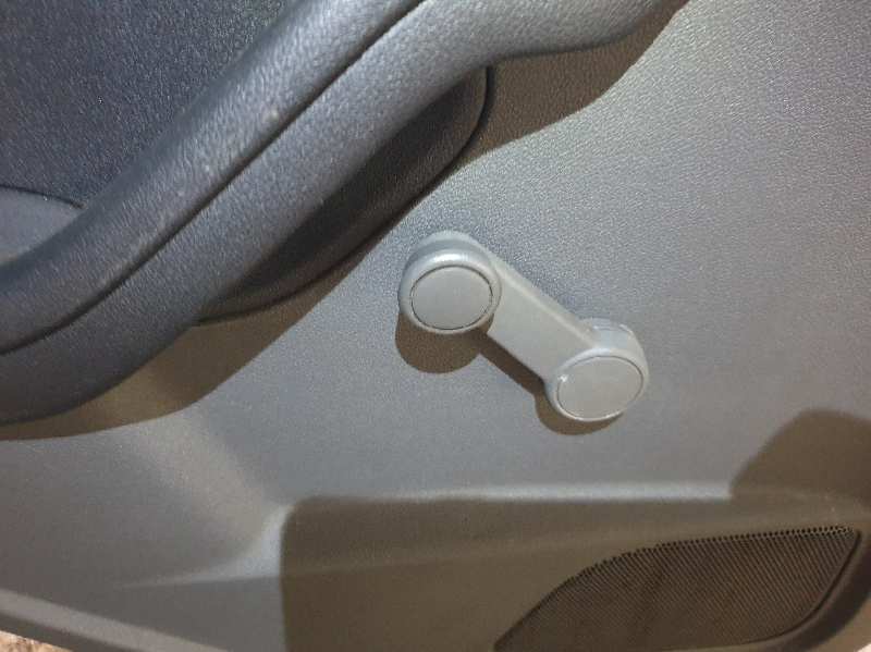 ELEVALUNAS TRASERO IZQUIERDO