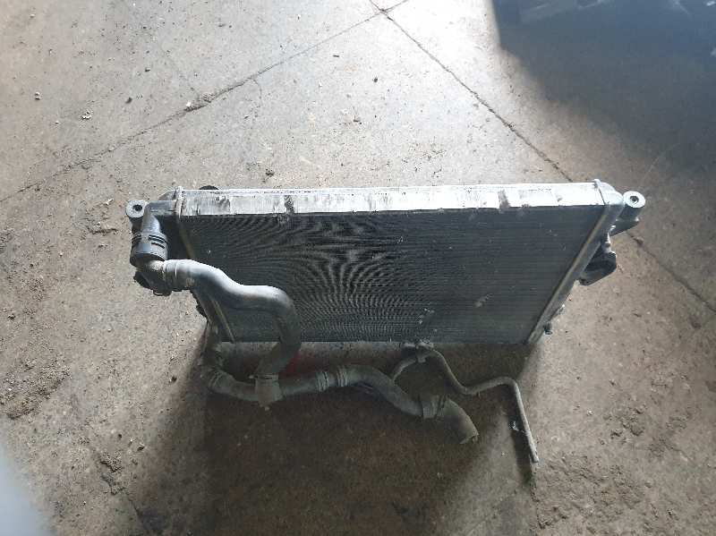 CALANDRA DELANTERA DE RADIADOR