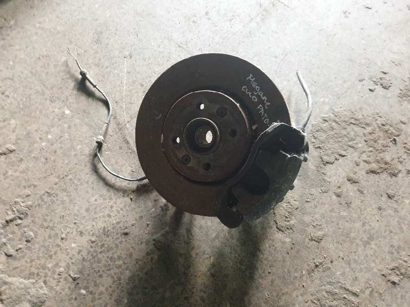 MANGUETA DELANTERA IZQUIERDA RENAULT MEGANE I CLASSIC (LA0)