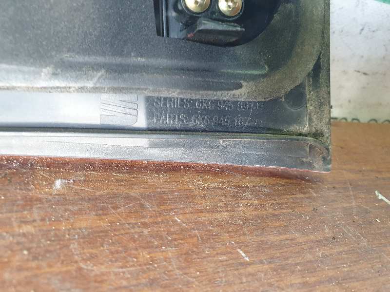 PILOTO TRASERO DERECHO