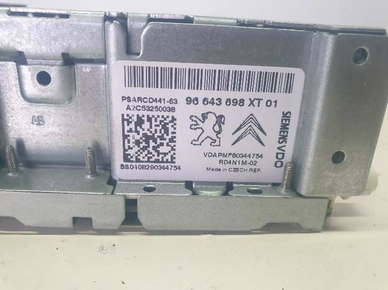 SISTEMA AUDIO - RADIO CD