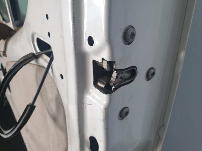 CERRADURA PUERTA DELANTERA DERECHA