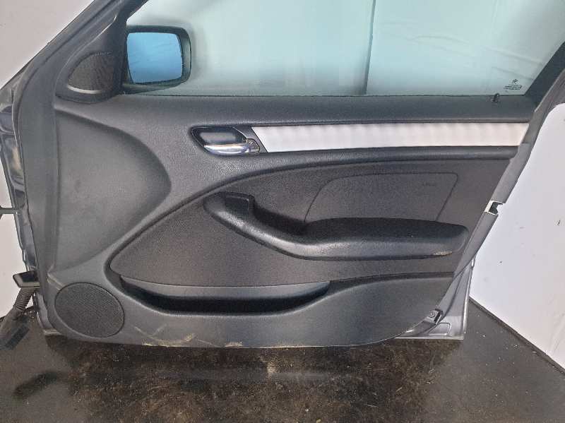 GUARNECIDO PUERTA DELANTERA DERECHA