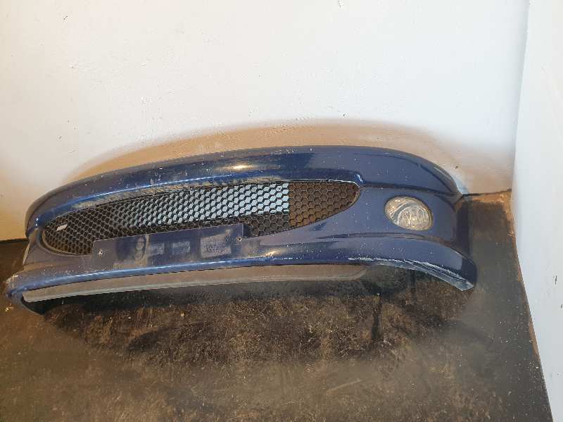 PARAGOLPES DELANTERO