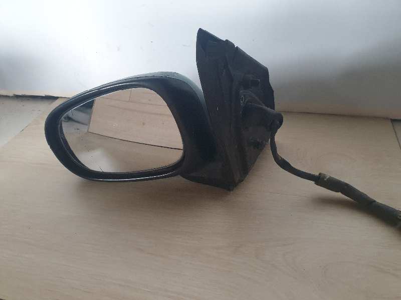 RETROVISOR IZQUIERDO