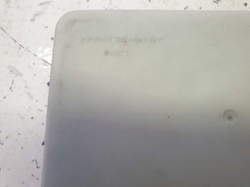 CAJA RELES - FUSIBLES