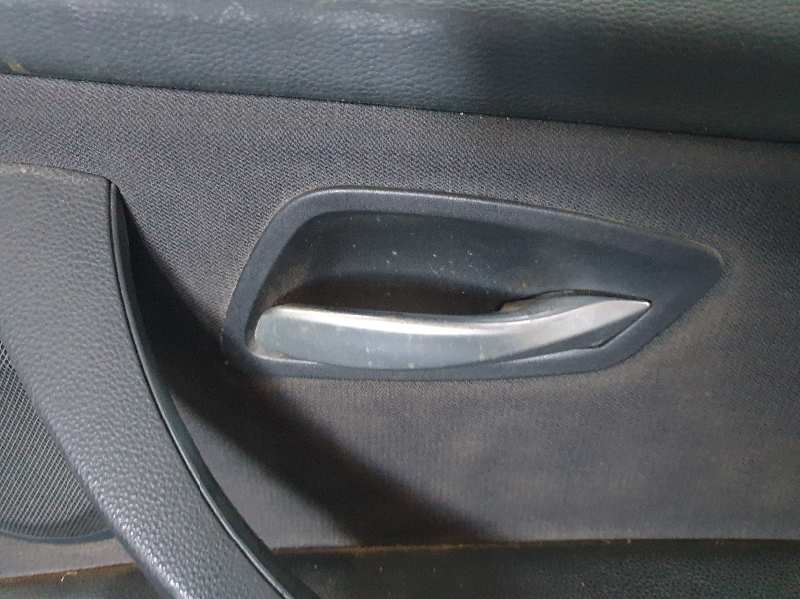 MANETA INTERIOR DELANTERA DERECHA