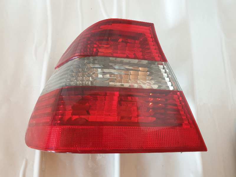 PILOTO TRASERO IZQUIERDO