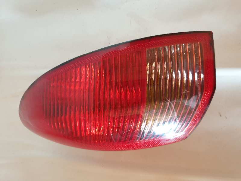 PILOTO TRASERO DERECHO