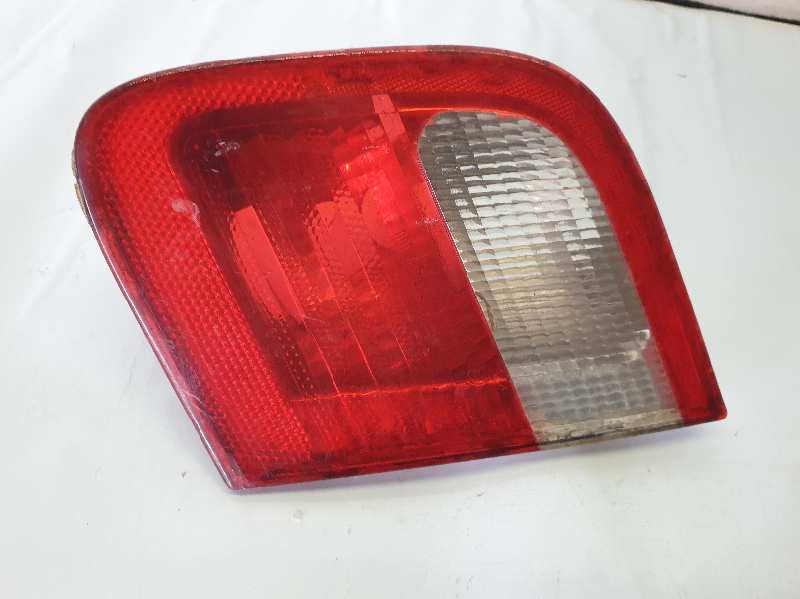 PILOTO TRASERO CENTRAL