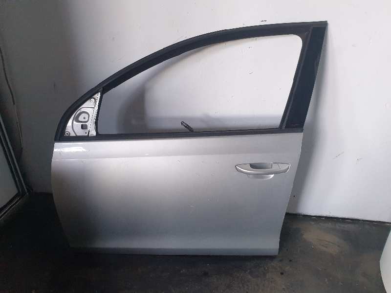 PUERTA DELANTERA IZQUIERDA