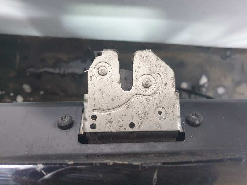 CERRADURA MALETERO - PORTON