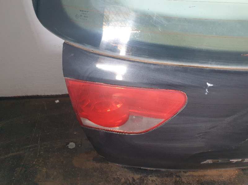 PILOTO TRASERO IZQUIERDO