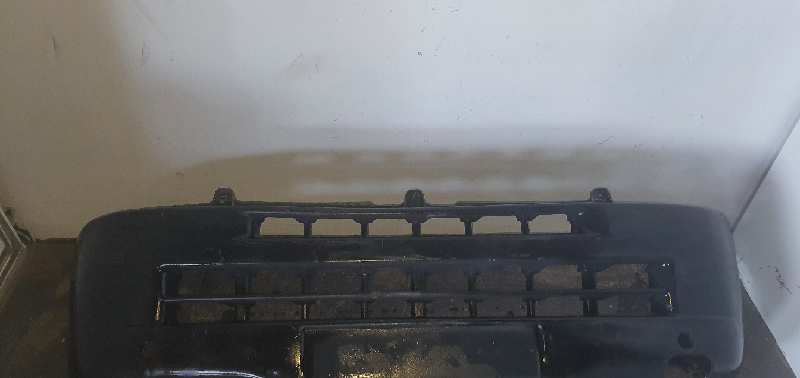 PARAGOLPES DELANTERO