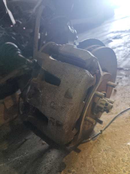 PINZA FRENO DELANTERA IZQUIERDA