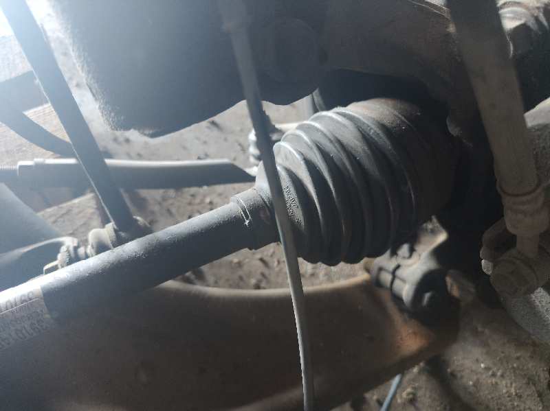 TRANSMISION DELANTERA IZQUIERDA