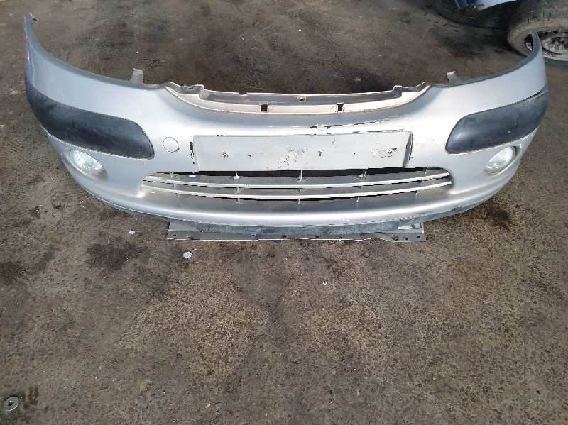 PARAGOLPES DELANTERO