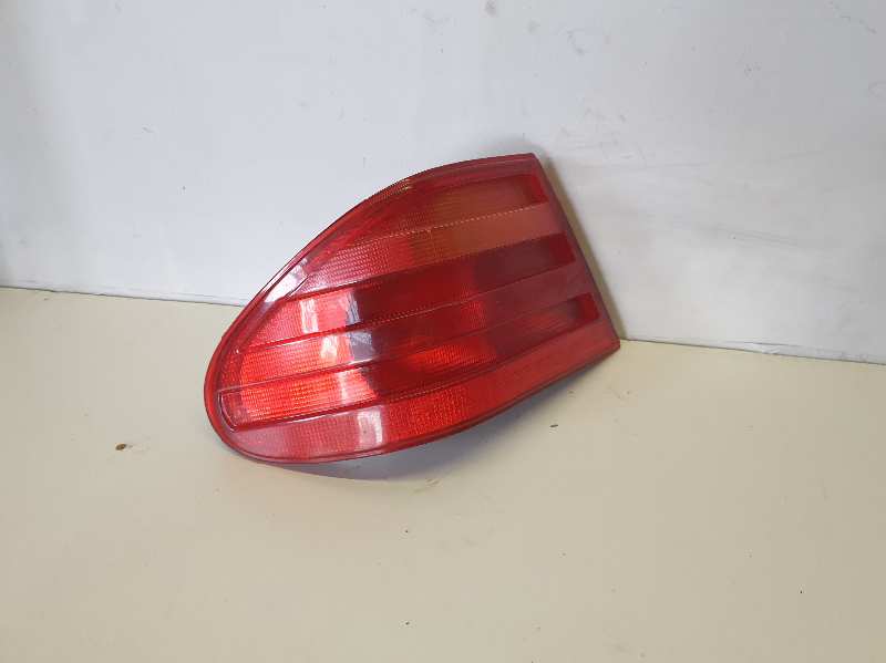 PILOTO TRASERO IZQUIERDO