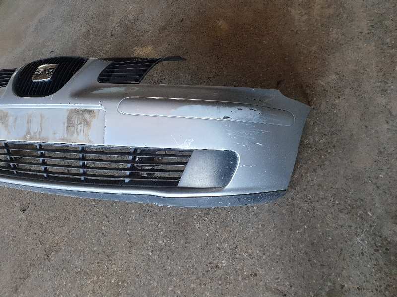 PARAGOLPES DELANTERO