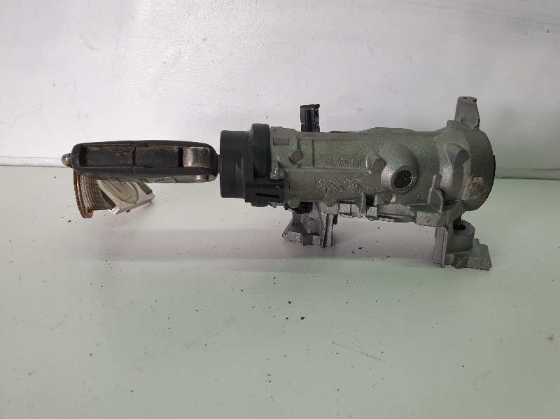 CONMUTADOR DE ARRANQUE