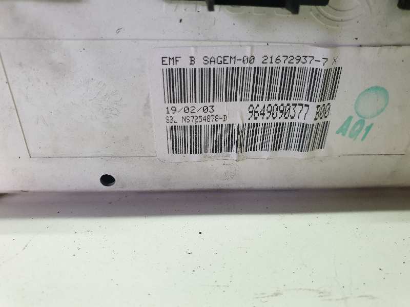 PANTALLA MULTIFUNCION