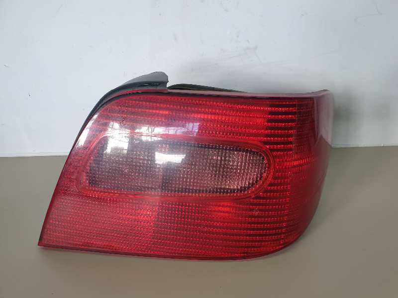 PILOTO TRASERO DERECHO