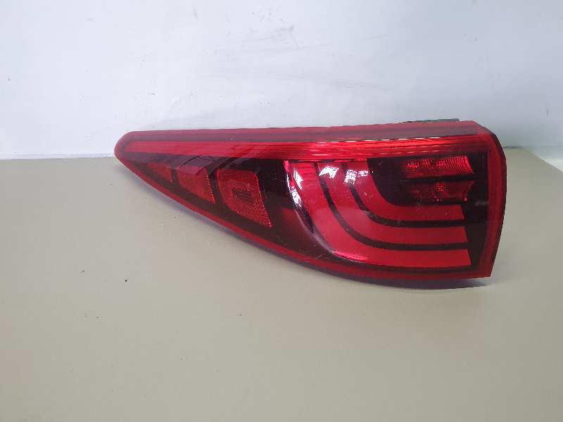 PILOTO TRASERO IZQUIERDO