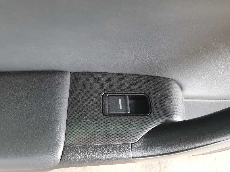 MANDO ELEVALUNAS TRASERO IZQUIERDO