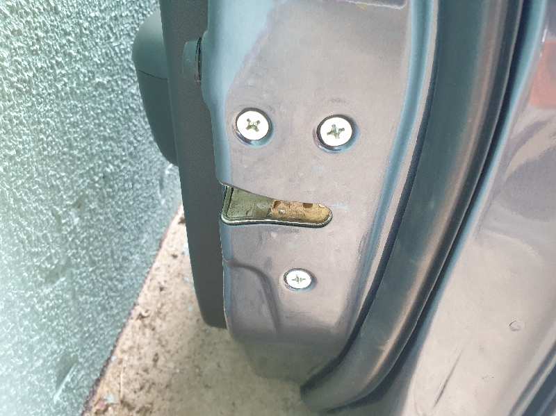 CERRADURA PUERTA DELANTERA DERECHA