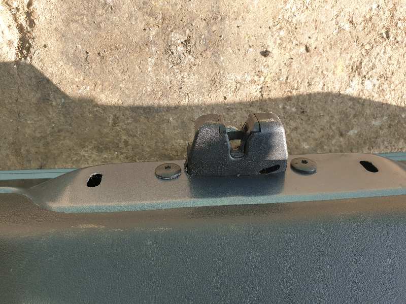 CERRADURA MALETERO - PORTON