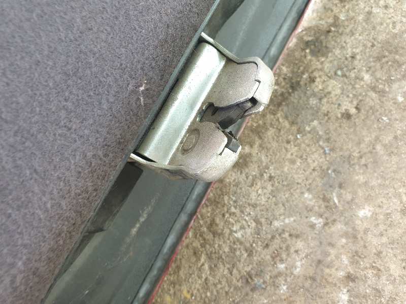 CERRADURA MALETERO - PORTON