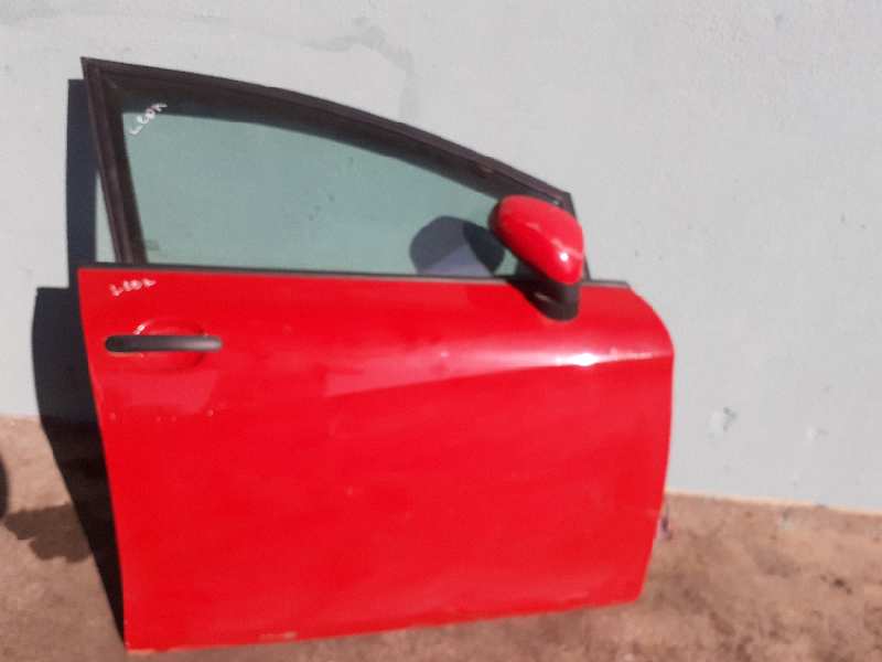 PUERTA DELANTERA DERECHA