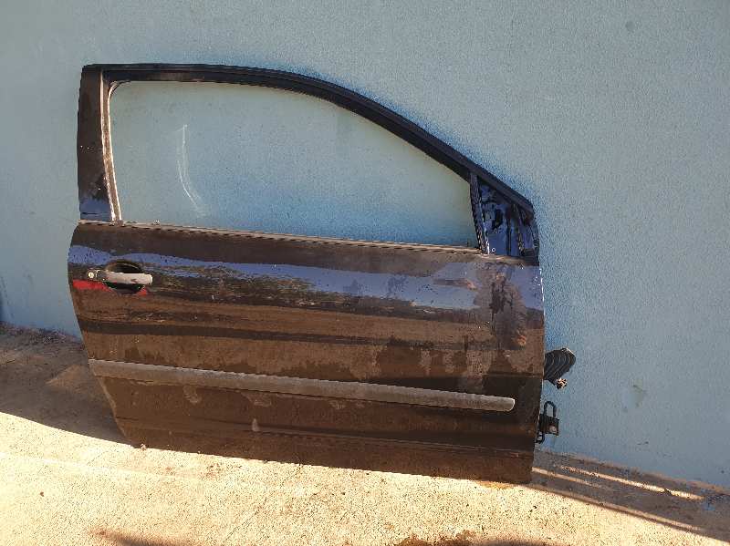 PUERTA DELANTERA DERECHA