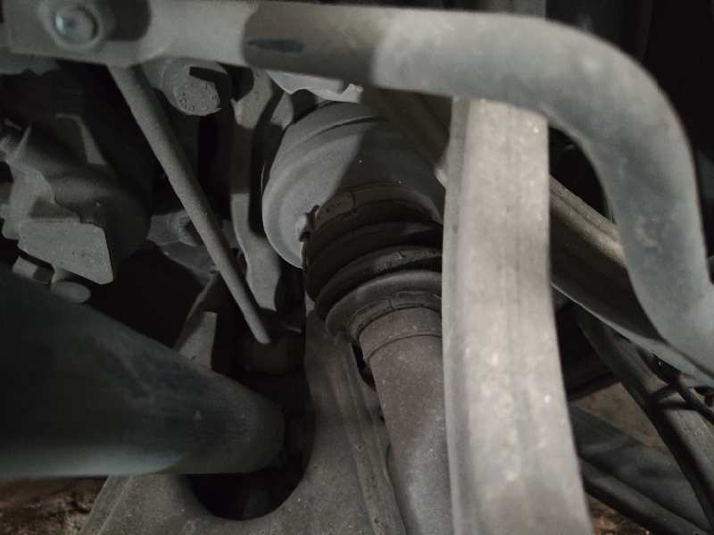 TRANSMISION TRASERA IZQUIERDA