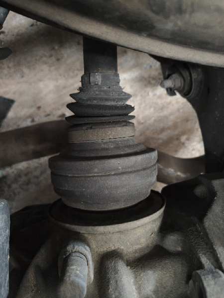 TRANSMISION TRASERA DERECHA