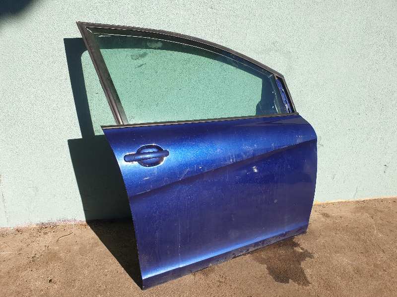 PUERTA DELANTERA DERECHA