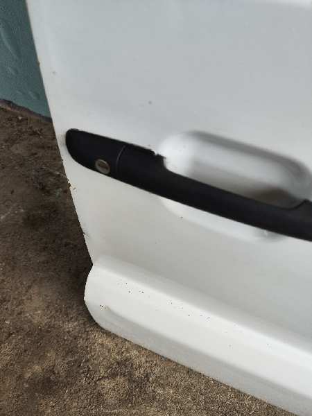 PUERTA TRASERA DERECHA