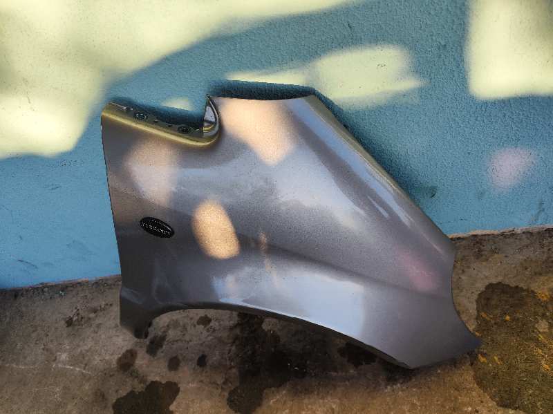 ALETA DELANTERA DERECHA