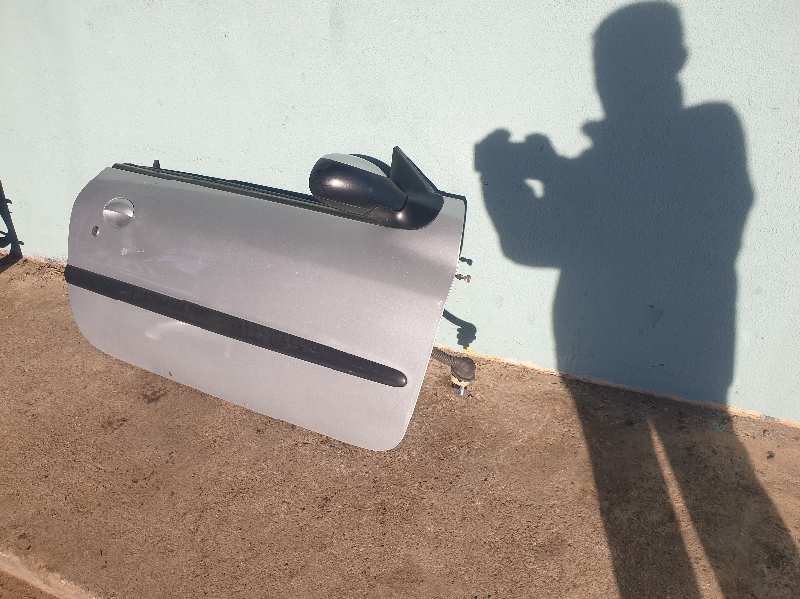 PUERTA DELANTERA DERECHA