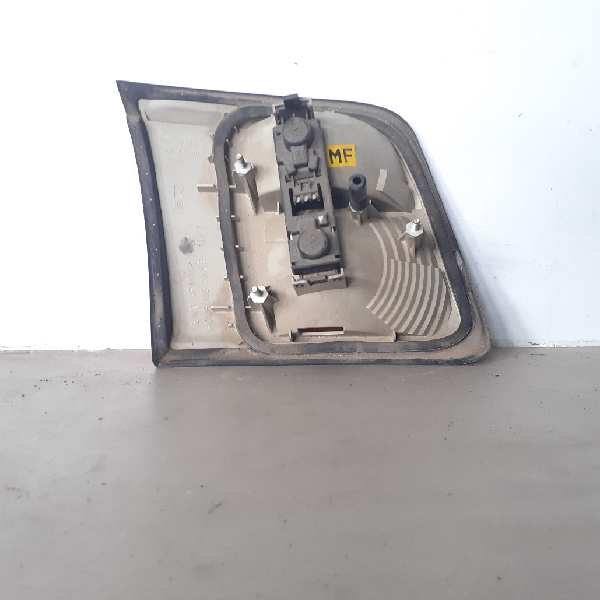 PILOTO TRASERO DERECHO