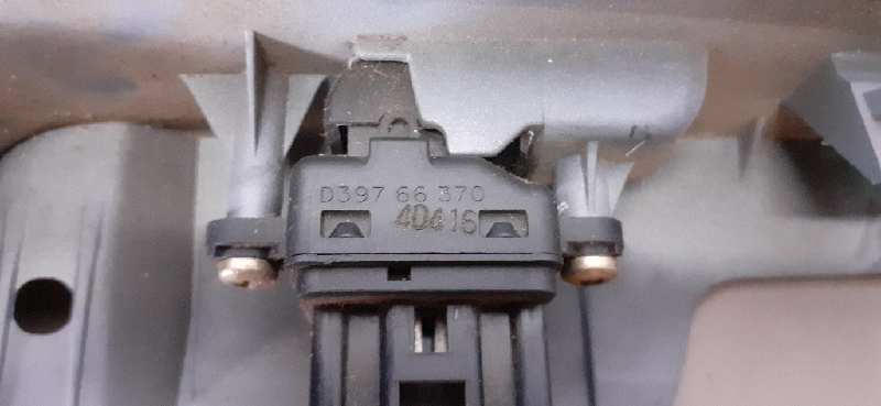 MANDO ELEVALUNAS TRASERO DERECHO