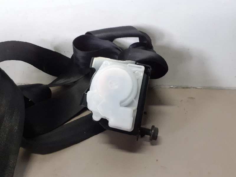 CINTURON SEGURIDAD TRASERO DERECHO