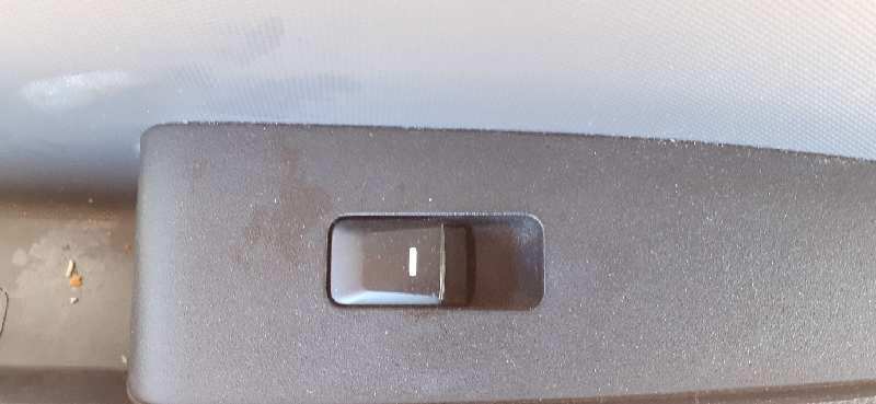 MANDO ELEVALUNAS TRASERO IZQUIERDO